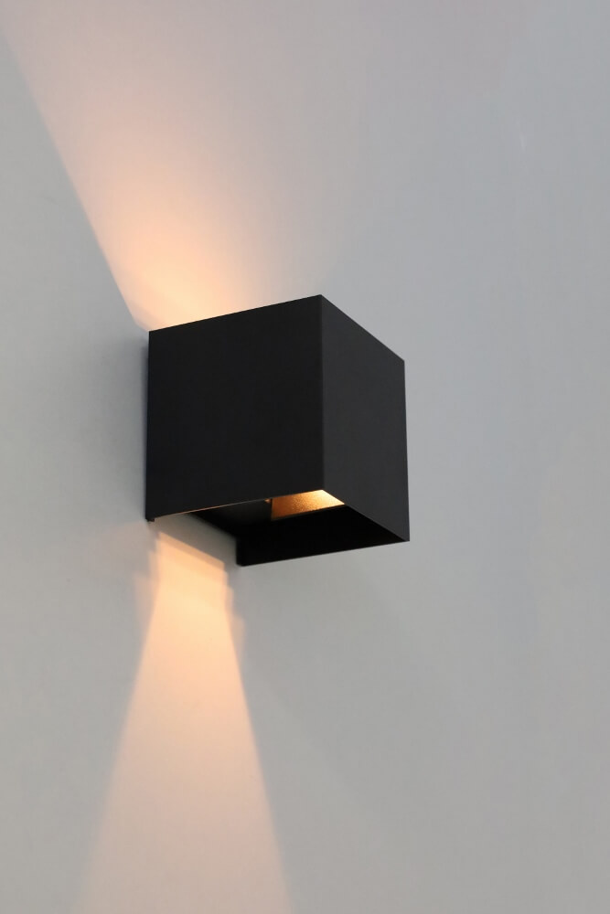 Vierkante LED buitenlamp / wandlamp ARRIGO met CCT-switch | Zwart