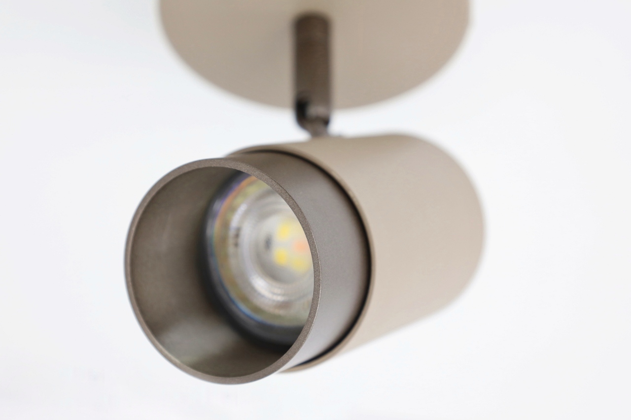 Elegante opbouwspot CAREGA 1-lichts | Zand / Mokka