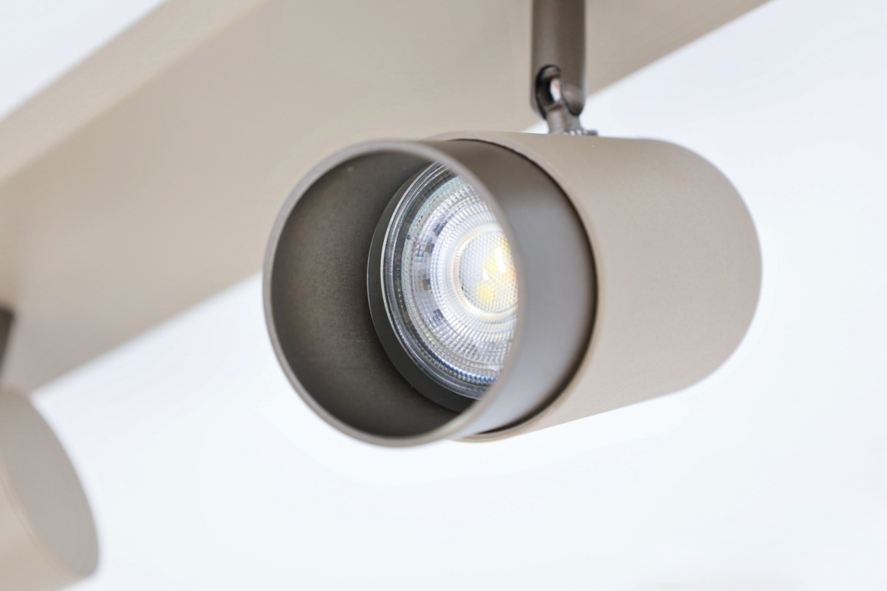 Elegante opbouwspot CAREGA 3-lichts | Zand / Mokka