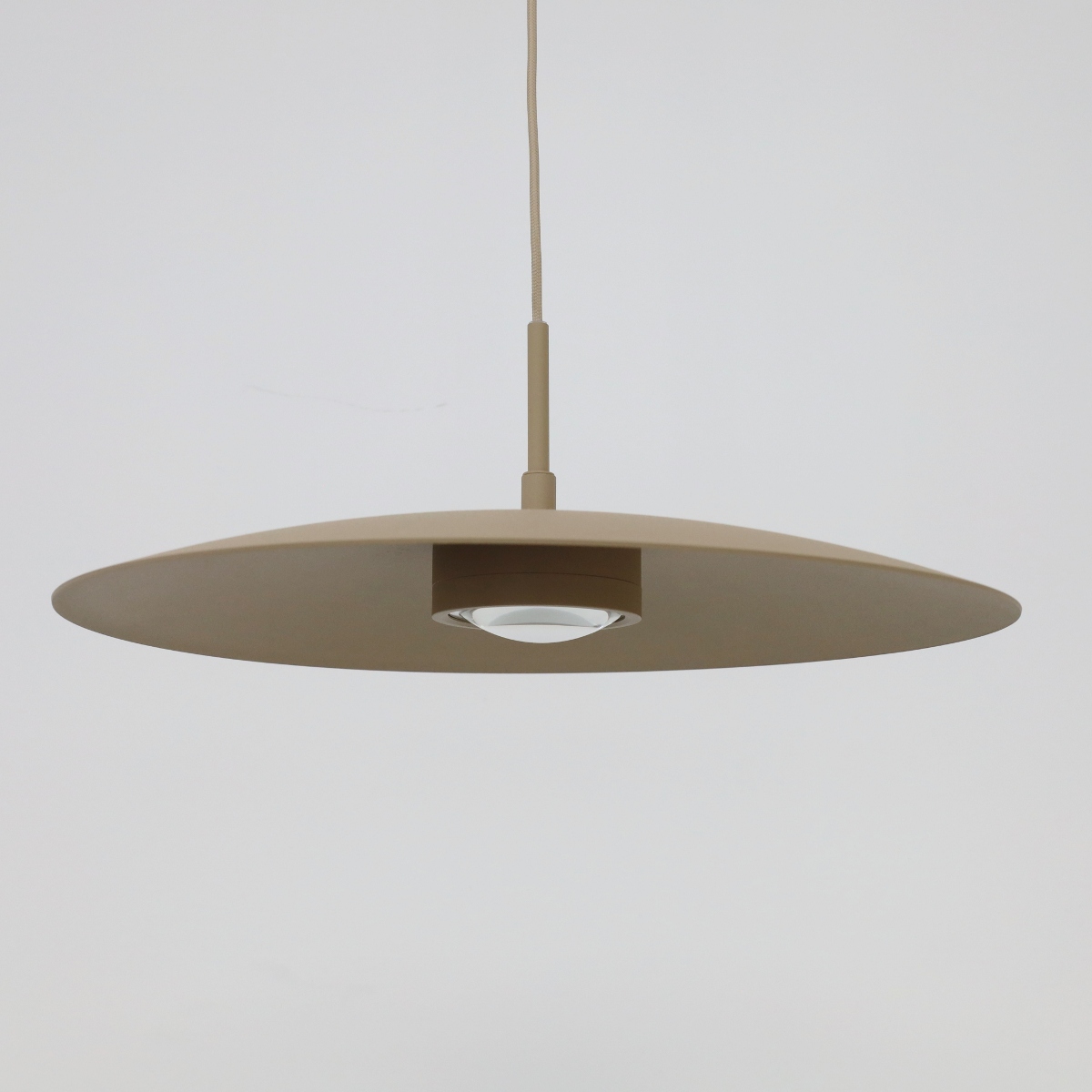 Minimalistische hanglamp SAN | Zand