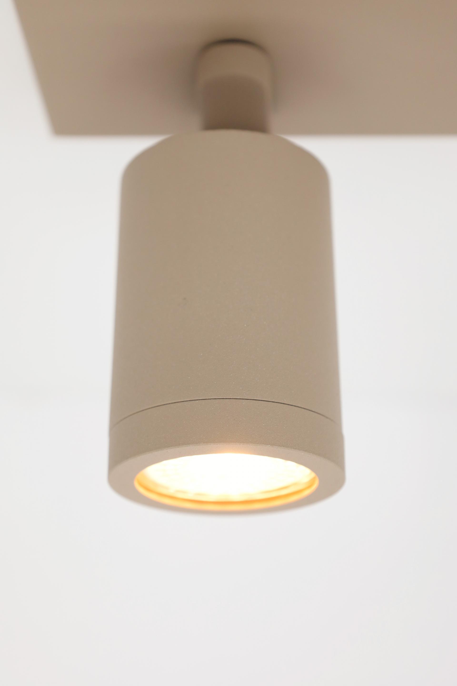 Strakke opbouwspot SCOOP 2-lichts balk | Zand