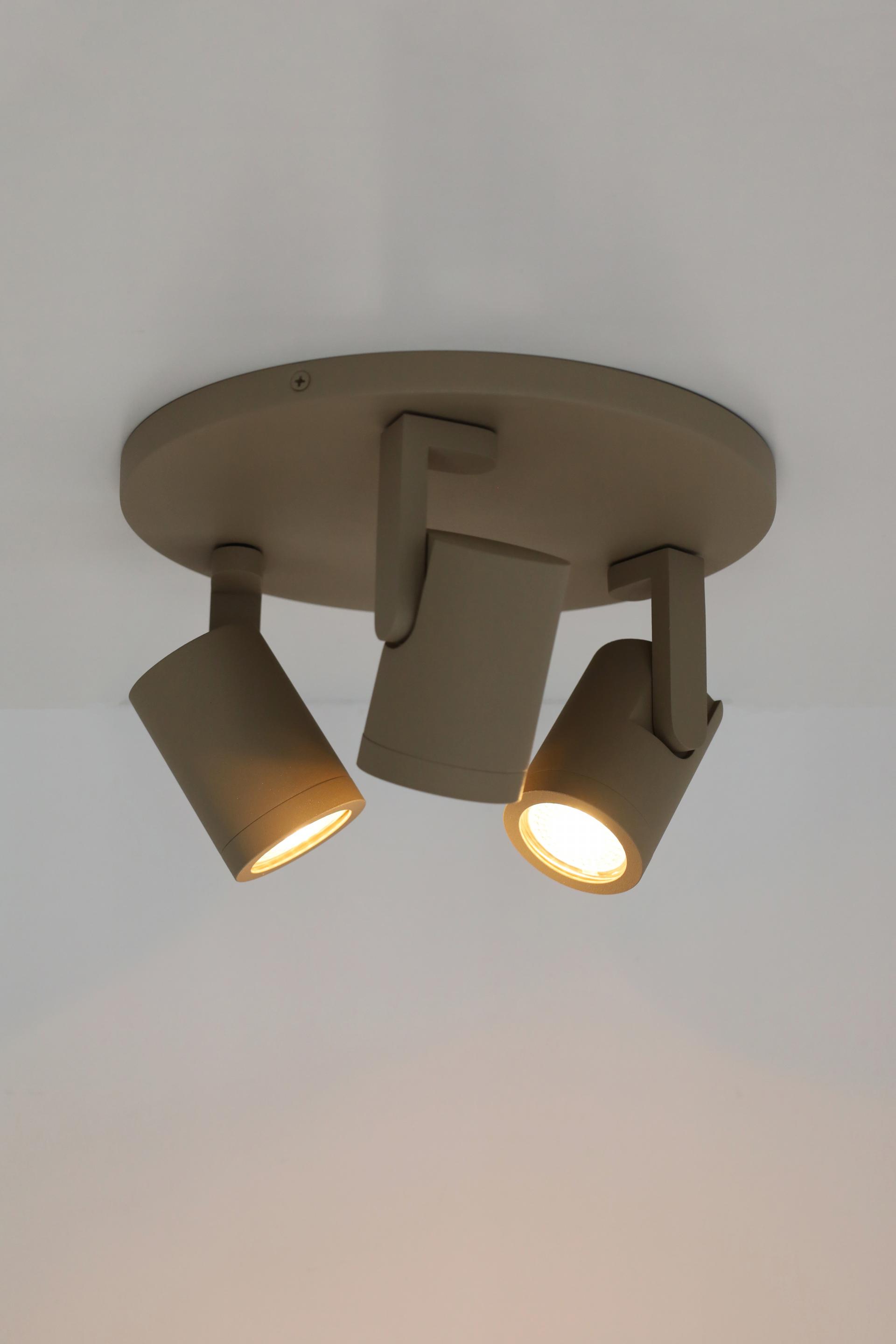 Strakke opbouwspot SCOOP 3-lichts rond | Zand