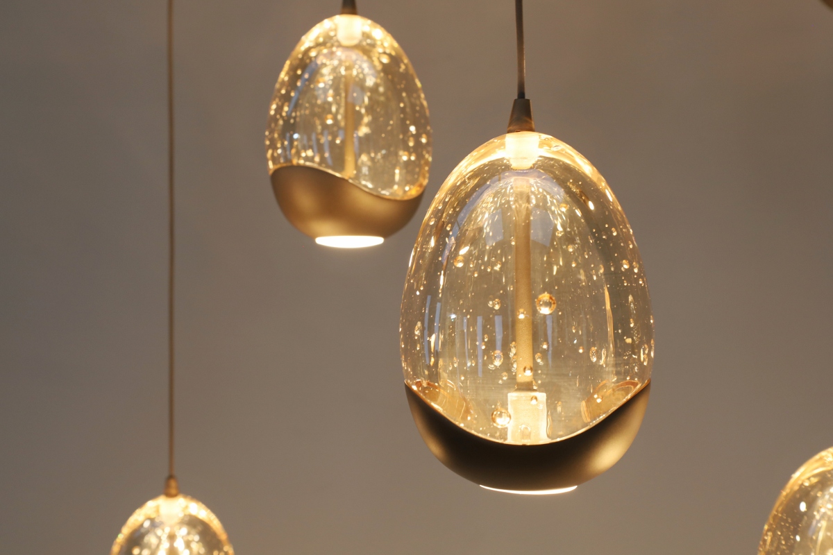 Chique hanglamp EGG GOLD 8-lichts | Champagne