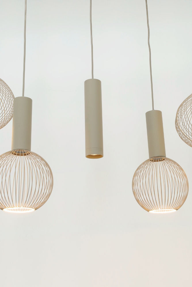 Hanglamp FILO 130 x 30 cm 7-lichts zand / quartz | Compleet