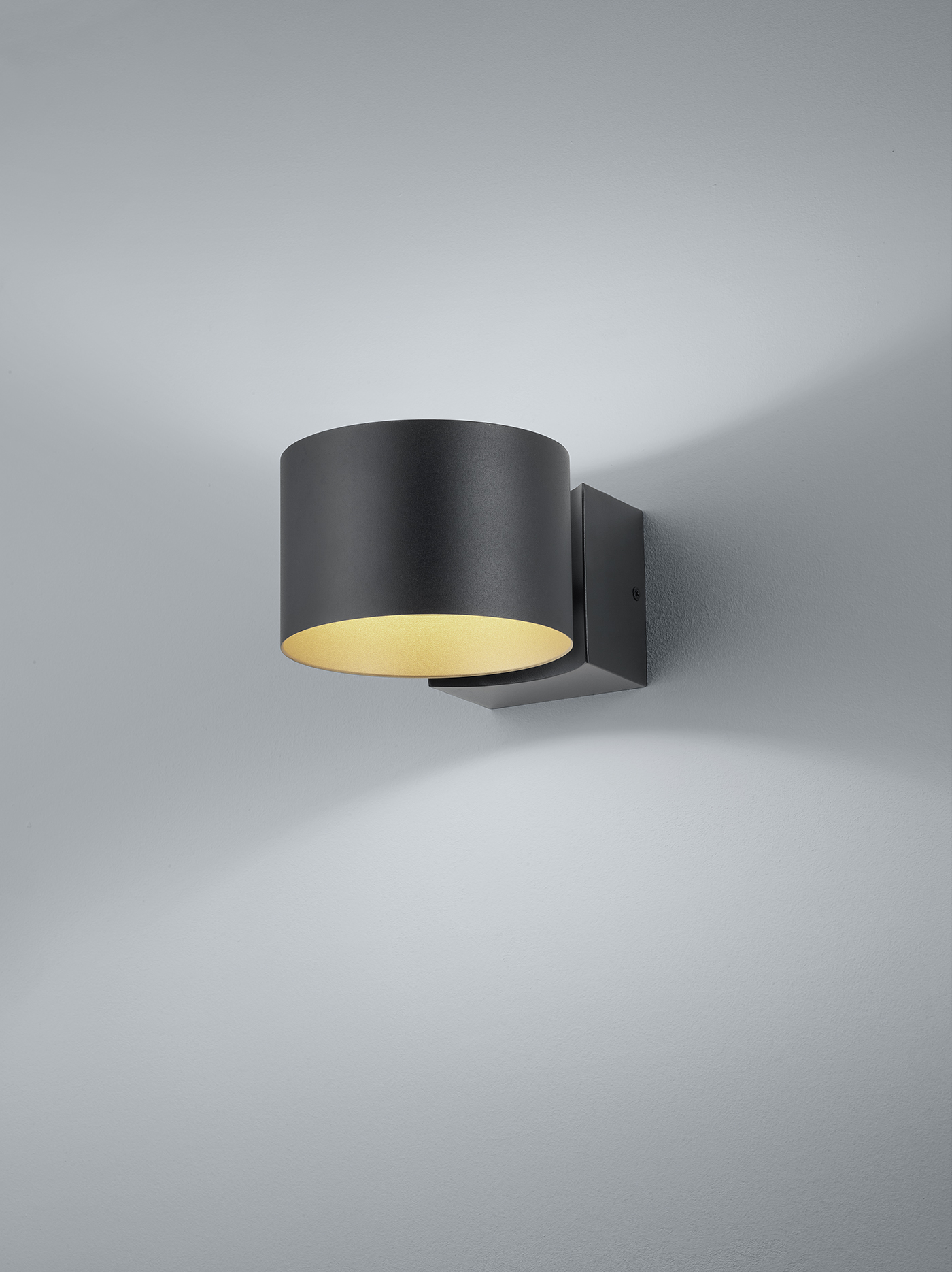 Musterring stijlvolle wandlamp LOOP | Zwart / Goud