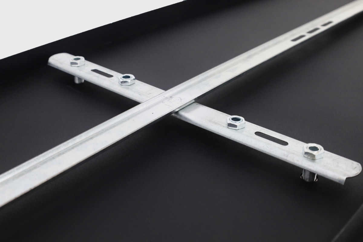Deens ovalen stalen plafondbalk PRO LINE voor lampen 150 x 45 cm | Zwart
