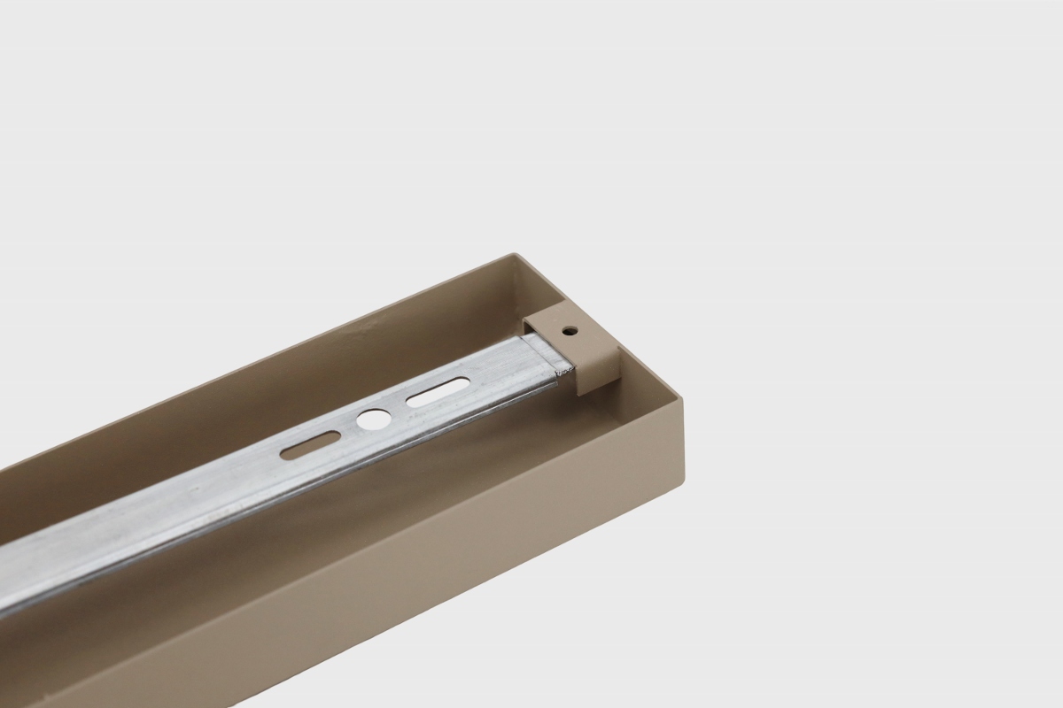 Stalen plafondbalk PRO LINE voor lampen 150 x 9,5 cm | Zand / Quartz