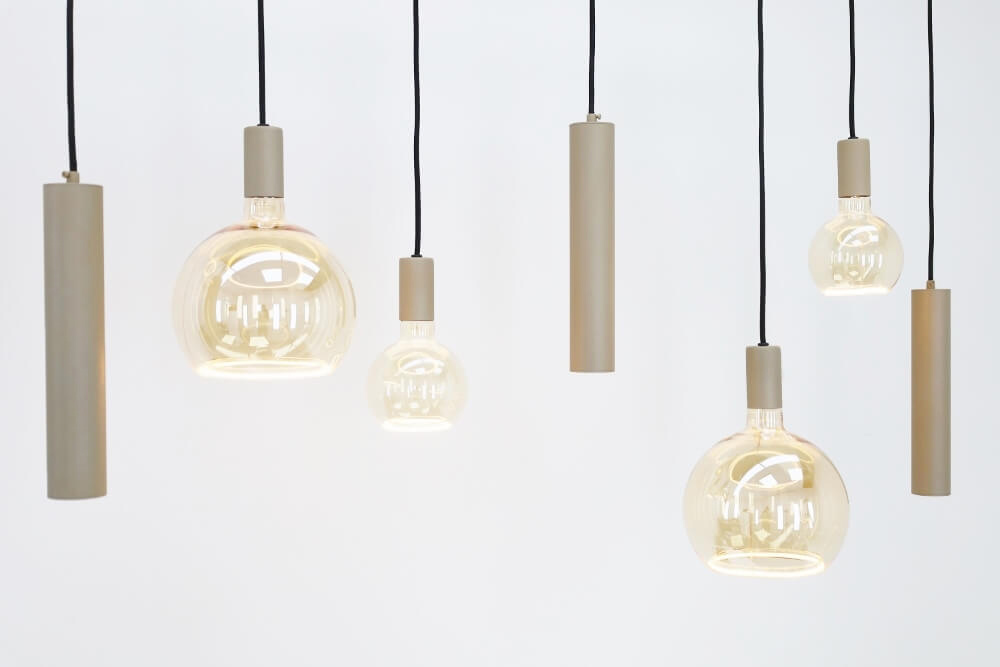 Hanglamp RAVI 130 x 25 cm 7-lichts zand / quartz | Compleet