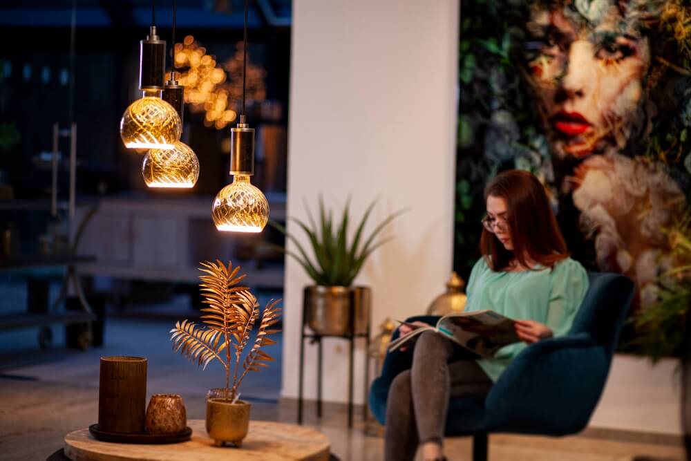 Segula Floating LED lamp E27 | Globe Twisted 200 mm | Smoke