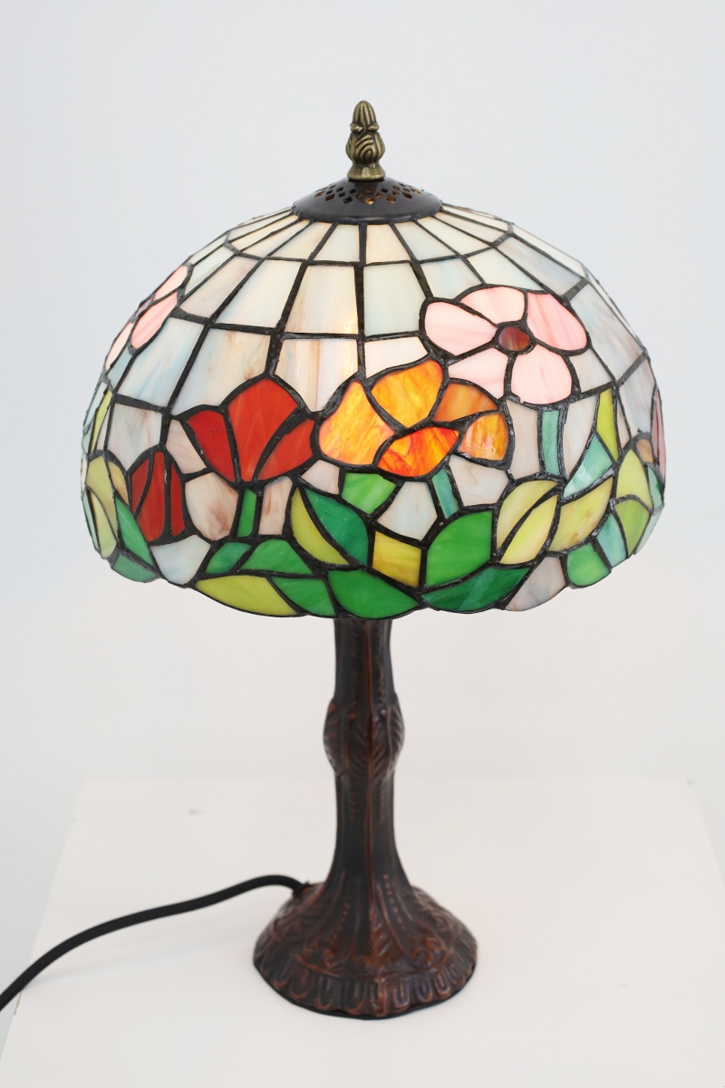 Klassieke tafellamp TIFFANY | Glas in loods