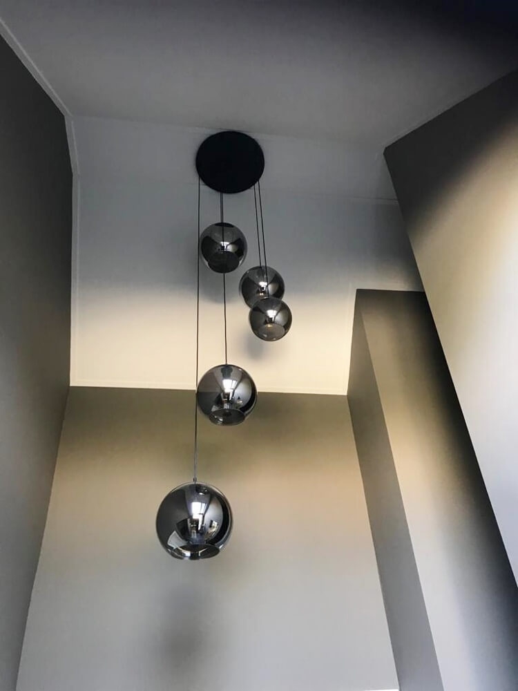 5-lichts hanglamp BALLOON metallic smoke zwart | Ronde plafondplaat 45 cm