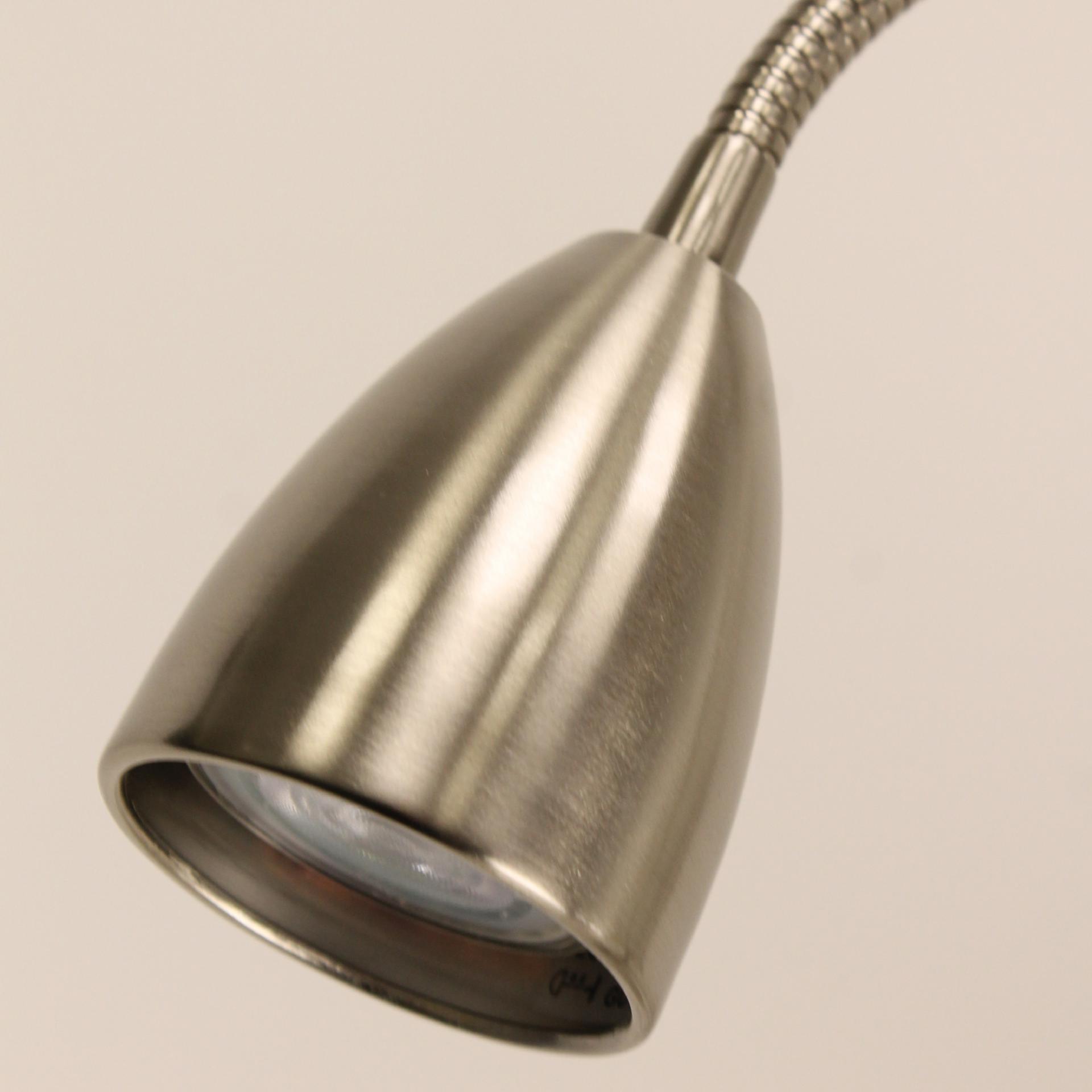 Strakke bedklemlamp | GU10 fitting | Nikel mat