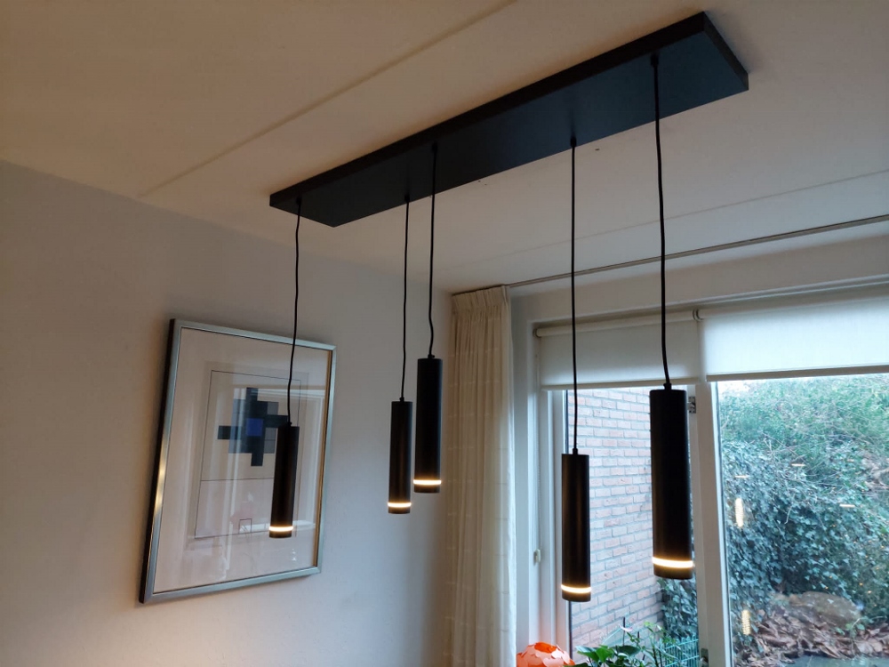 Minimalistische koker hanglamp RUNNY 30 cm | Zwart met glas