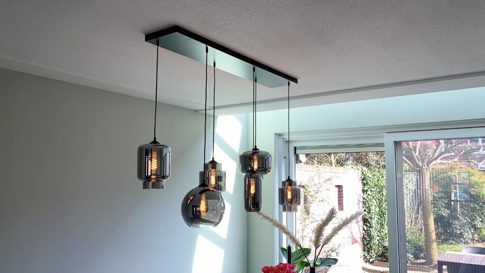Brede stalen plafondbalk BASIC LINE voor lampen 100 x 25 cm | Zwart