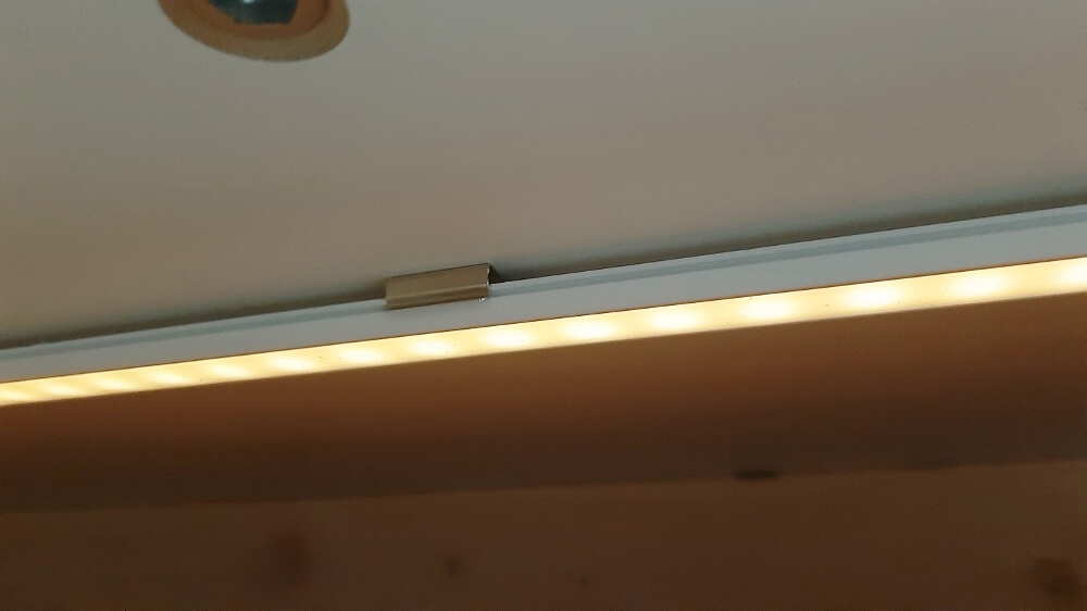 Compleet opbouw LED profiel CLASSIC 18 x 8 mm wit | 2 meter